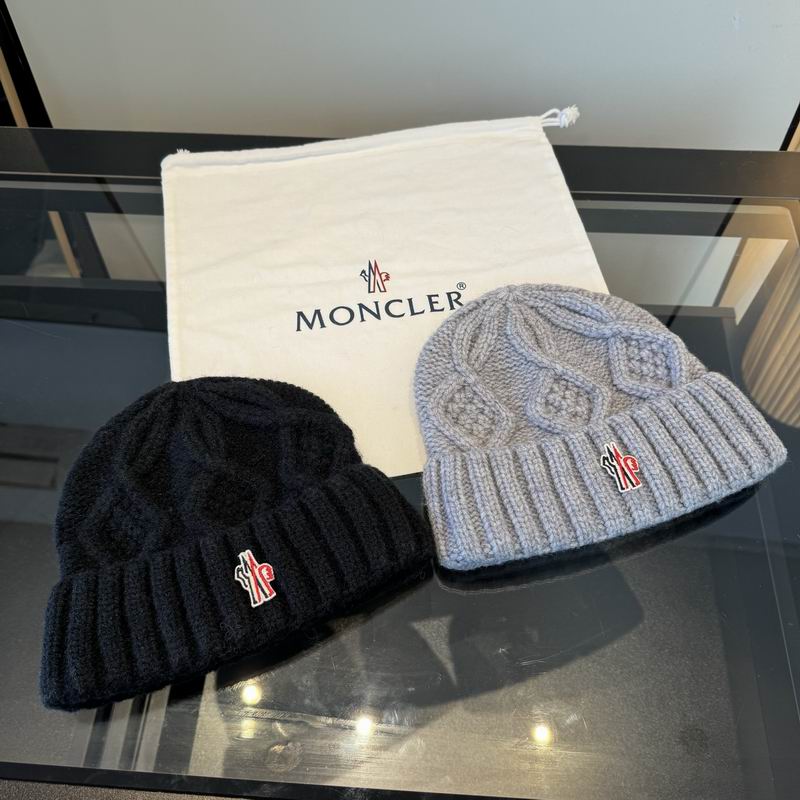 Moncler hat 112407